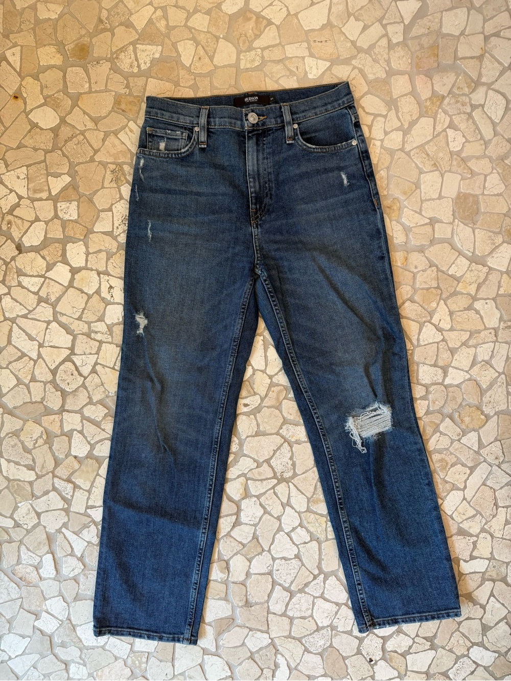HUDSON Remi Straight Ankle Jeans Dark Wash Distressed